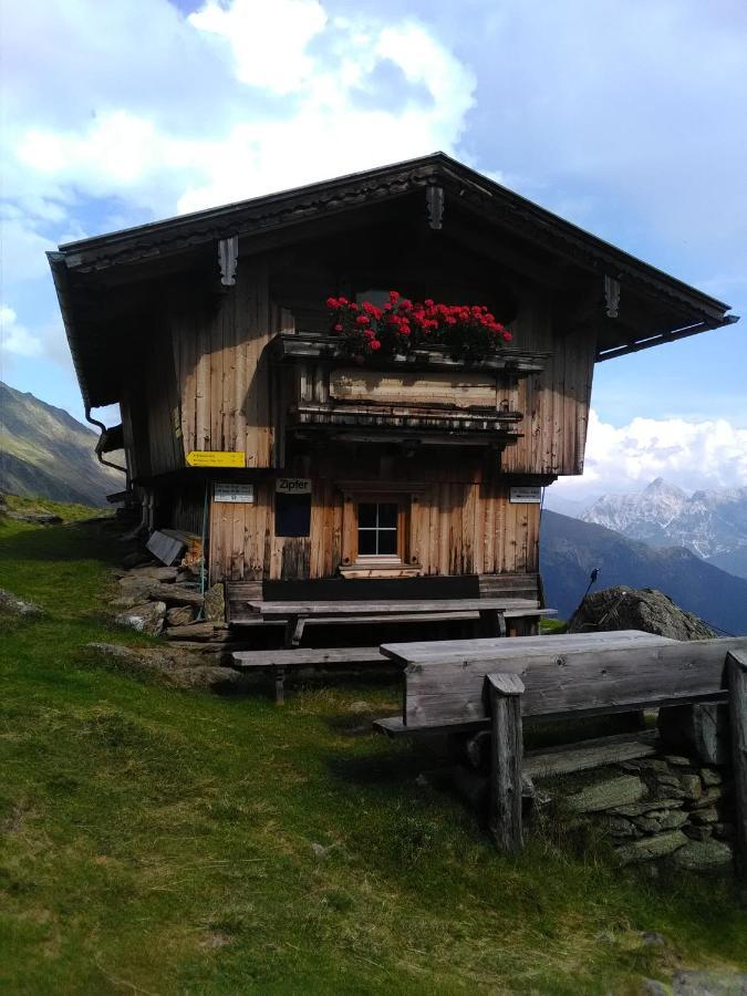 Ferienwohnung Felix Neustift im Stubaital Exterior foto